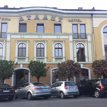 Atlant Hotel Uzhhorod Εξωτερικό φωτογραφία