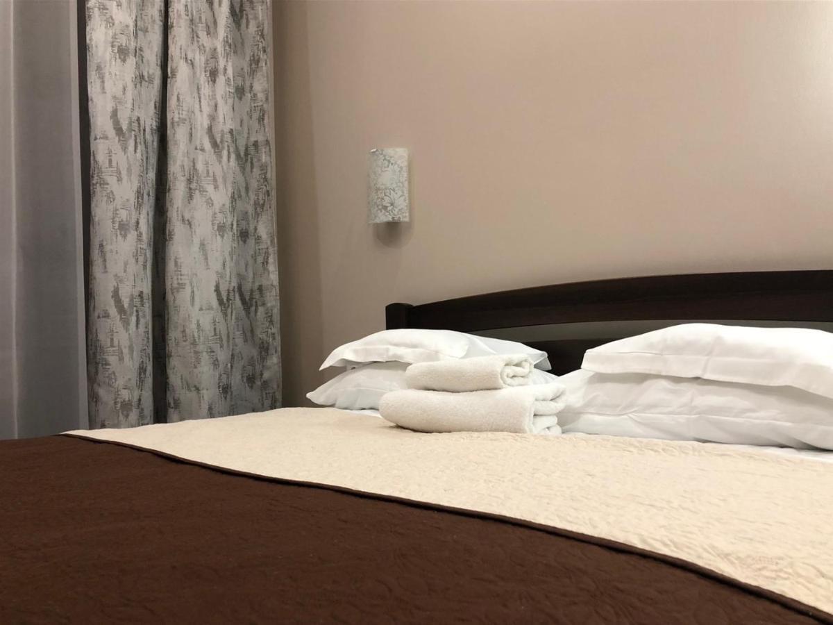 Atlant Hotel Uzhhorod Εξωτερικό φωτογραφία