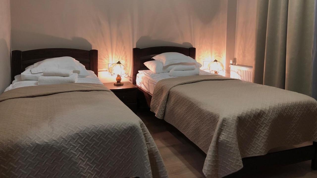 Atlant Hotel Uzhhorod Εξωτερικό φωτογραφία