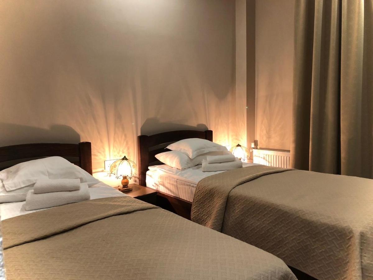 Atlant Hotel Uzhhorod Εξωτερικό φωτογραφία