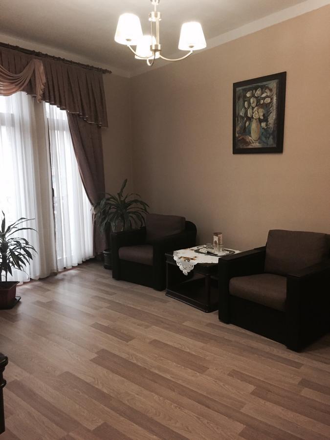 Atlant Hotel Uzhhorod Εξωτερικό φωτογραφία