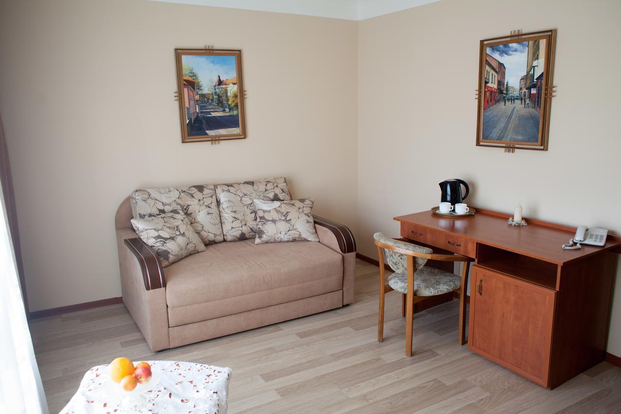 Atlant Hotel Uzhhorod Εξωτερικό φωτογραφία