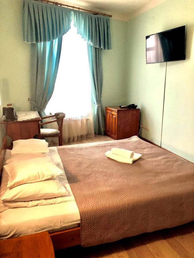 Atlant Hotel Uzhhorod Εξωτερικό φωτογραφία
