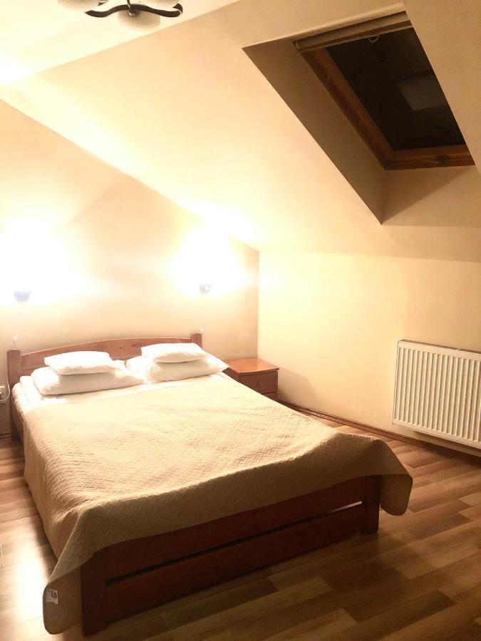 Atlant Hotel Uzhhorod Εξωτερικό φωτογραφία