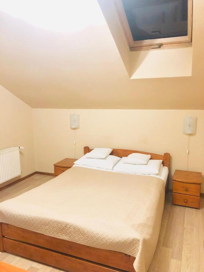 Atlant Hotel Uzhhorod Εξωτερικό φωτογραφία